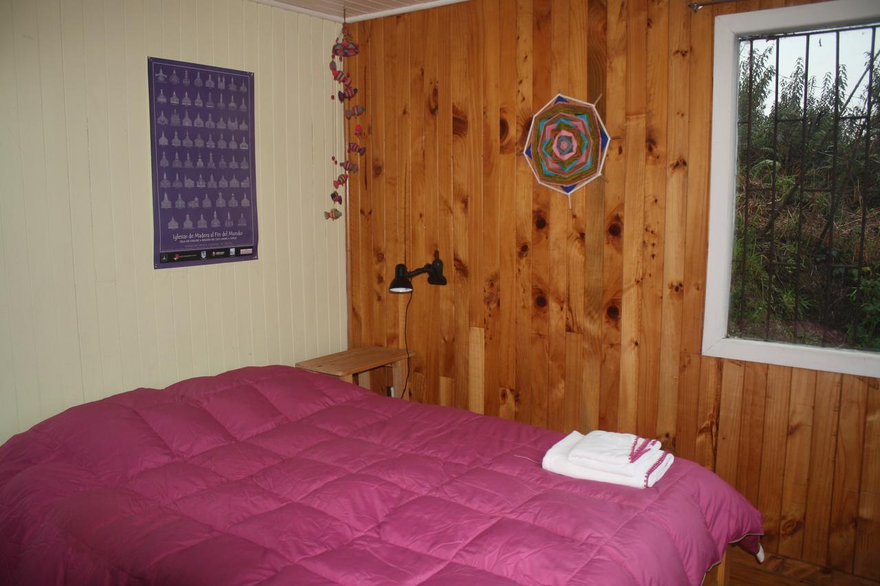 プエルトモント Pink House Angelmo Bed & Breakfast エクステリア 写真